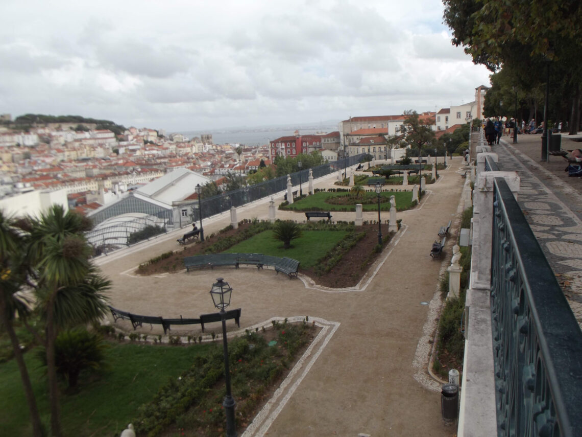 lisboa miradouro de são pedro de alcântara