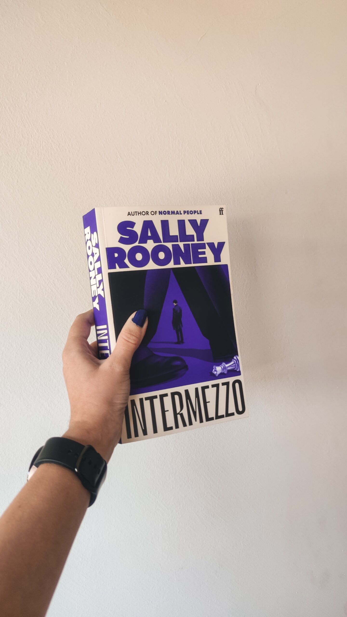 intermezzo Sally rooney